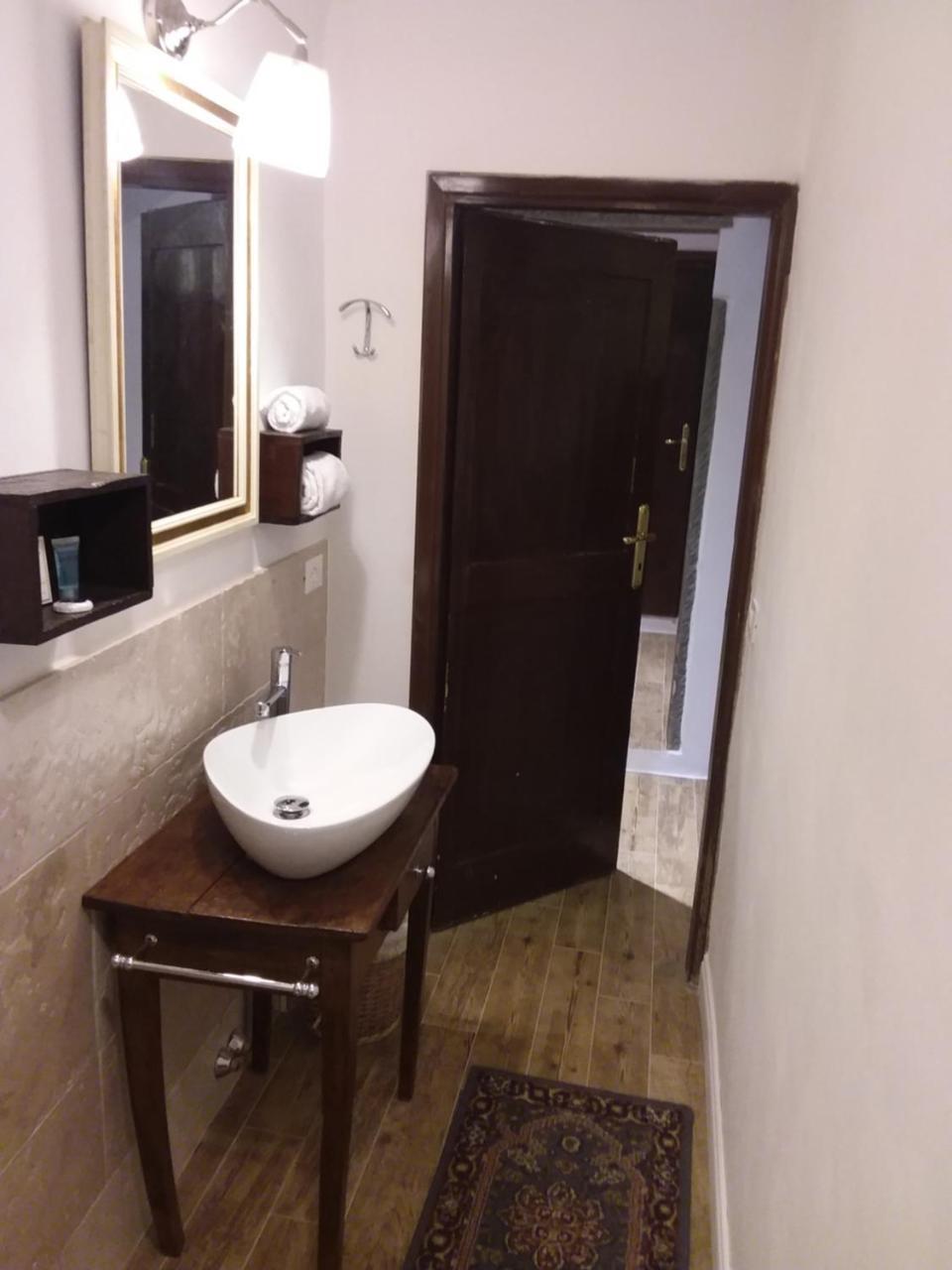 Suite La Nicchia Guelfa ฟลอเรนซ์ ภายนอก รูปภาพ