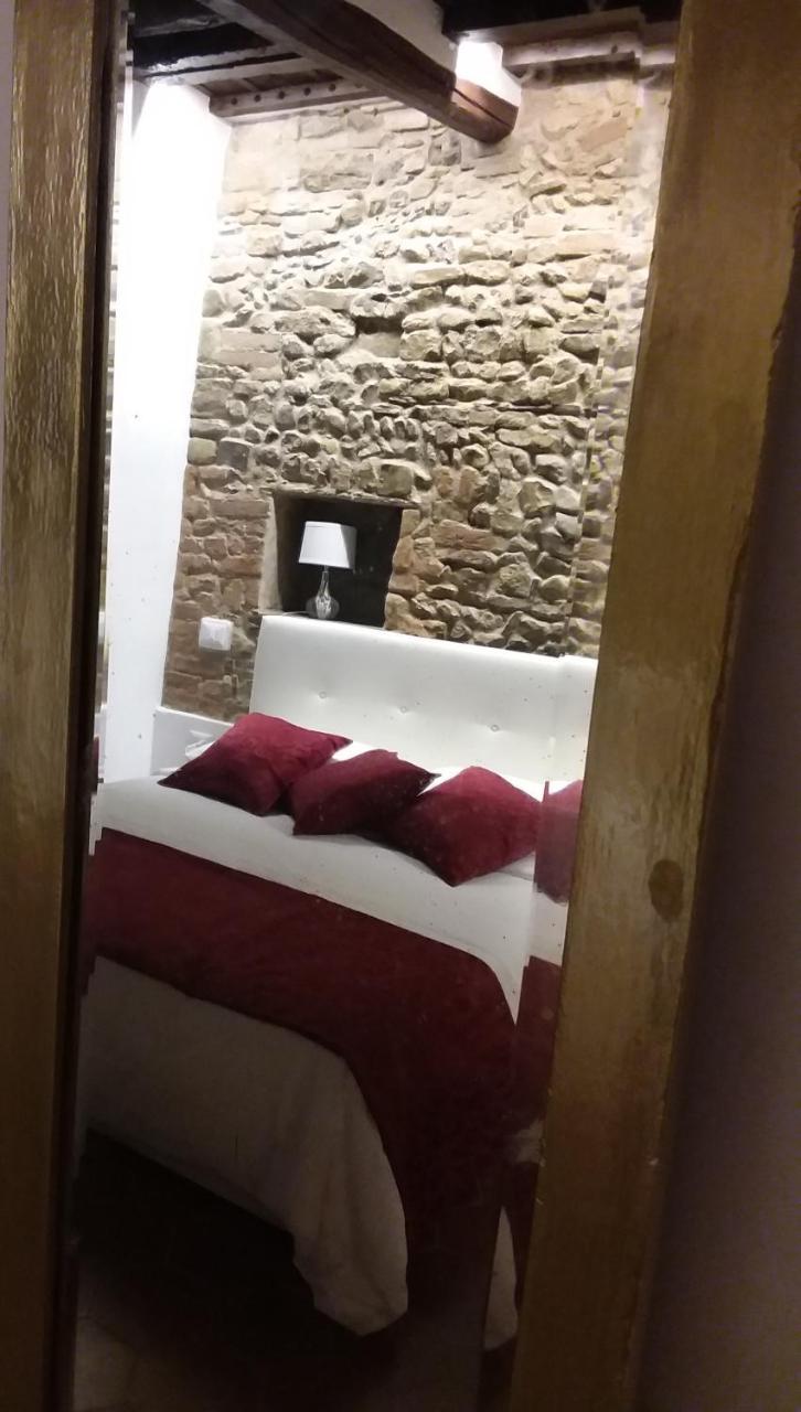 Suite La Nicchia Guelfa ฟลอเรนซ์ ภายนอก รูปภาพ